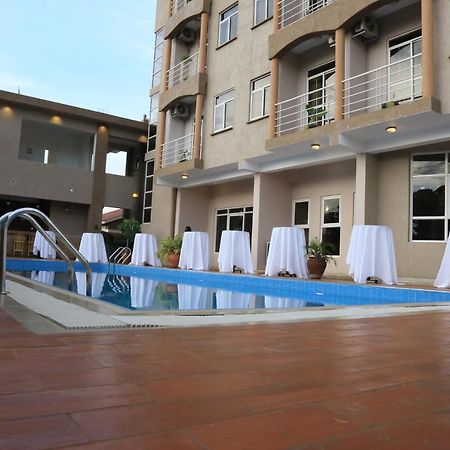 Hotel 7 Seasons Ентебе Екстериор снимка